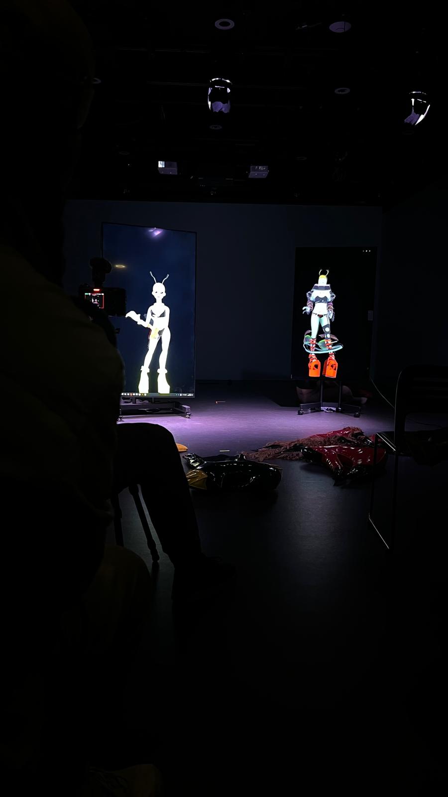 ONX NYC Performance - Screens