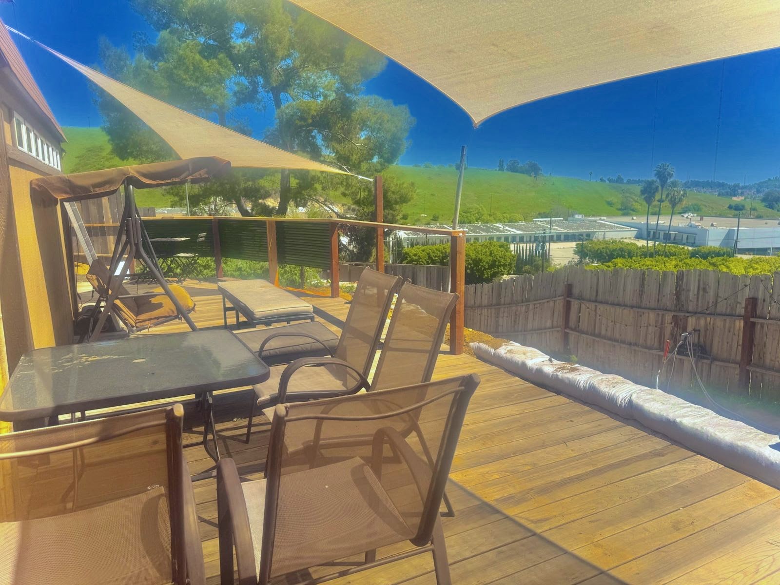 ExtraTerraceTrill Lounge Area